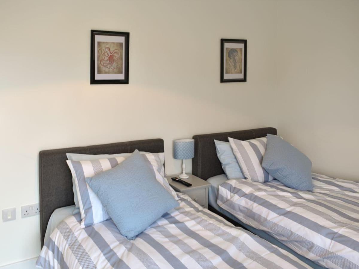 Royal Cliff Luxury Apartments - The Bay Sandown Dış mekan fotoğraf